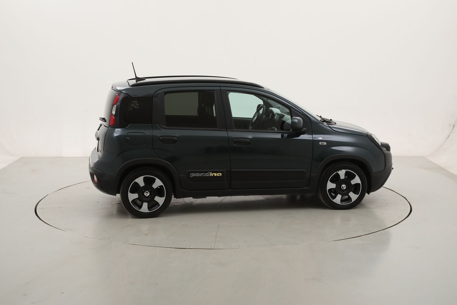 Fiat Panda Hybrid Pandina Cross usata del 2025 con 19.719 km