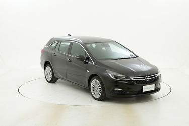 Opel Astra usata del 2017 con 70.982 km