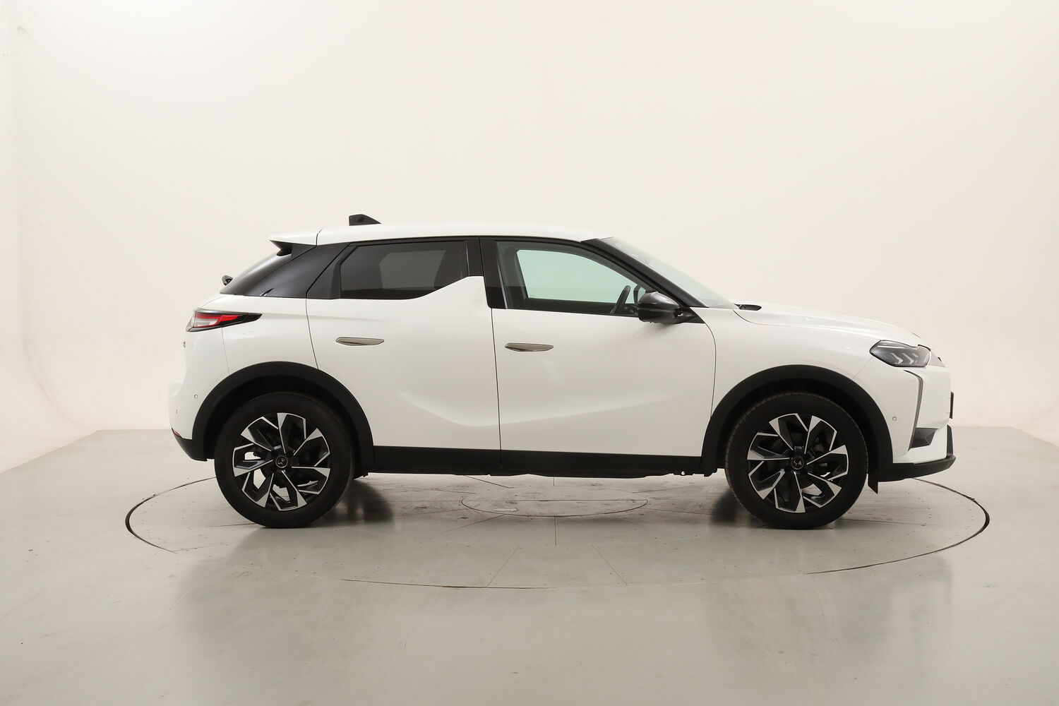 DS DS 3 Opera usata del 2024 con 34.646 km