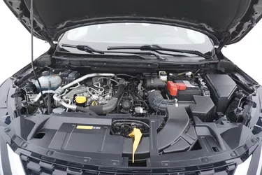 Nissan Qashqai Hybrid Business Xtronic 1.3 Mild Hybrid 158CV Automatico Vano motore