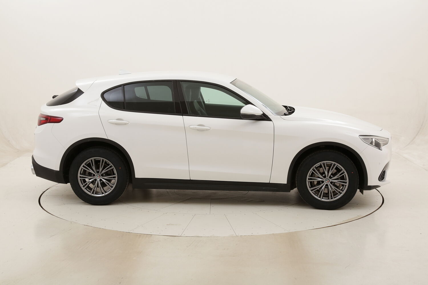 Alfa Romeo Stelvio Super RWD AT8 usata del 2018 con 40.271 km