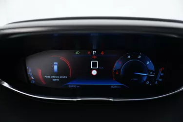 Peugeot 5008 Crossway EAT8 - 7 posti 1.5 Diesel 131CV Automatico Interni