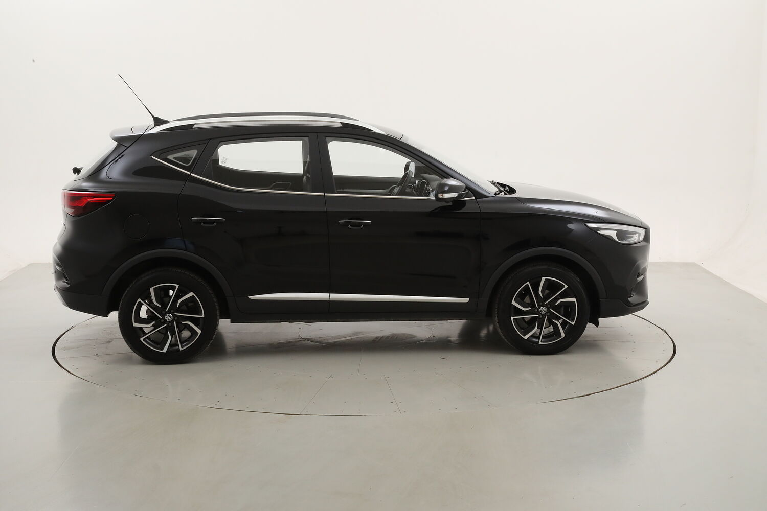 MG ZS Luxury usata del 2023 con 43.402 km