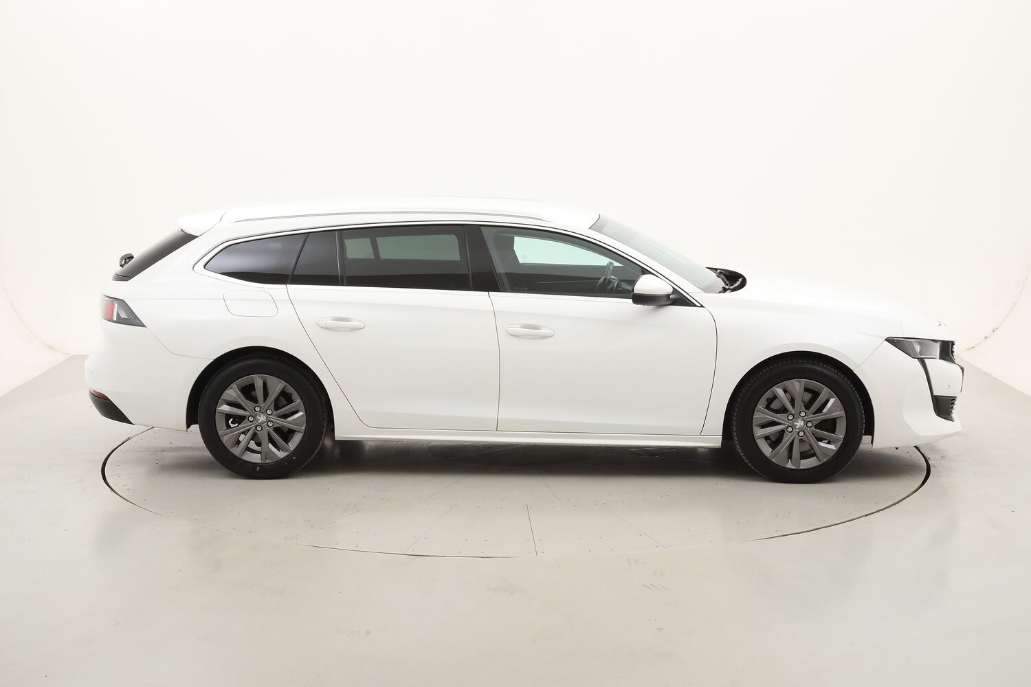 Peugeot 508 SW Business EAT8 usata del 2020 con 110.687 km