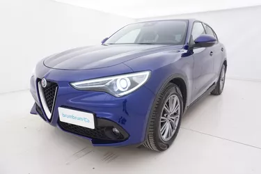 Alfa Romeo Stelvio Business AT8 RWD 2.1 Diesel 160CV Automatico Visione frontale