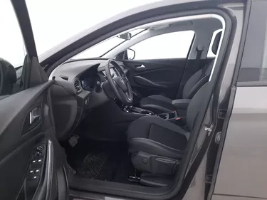 Opel Grandland Business Edition AT8 1.5 Diesel 131CV Automatico Sedili