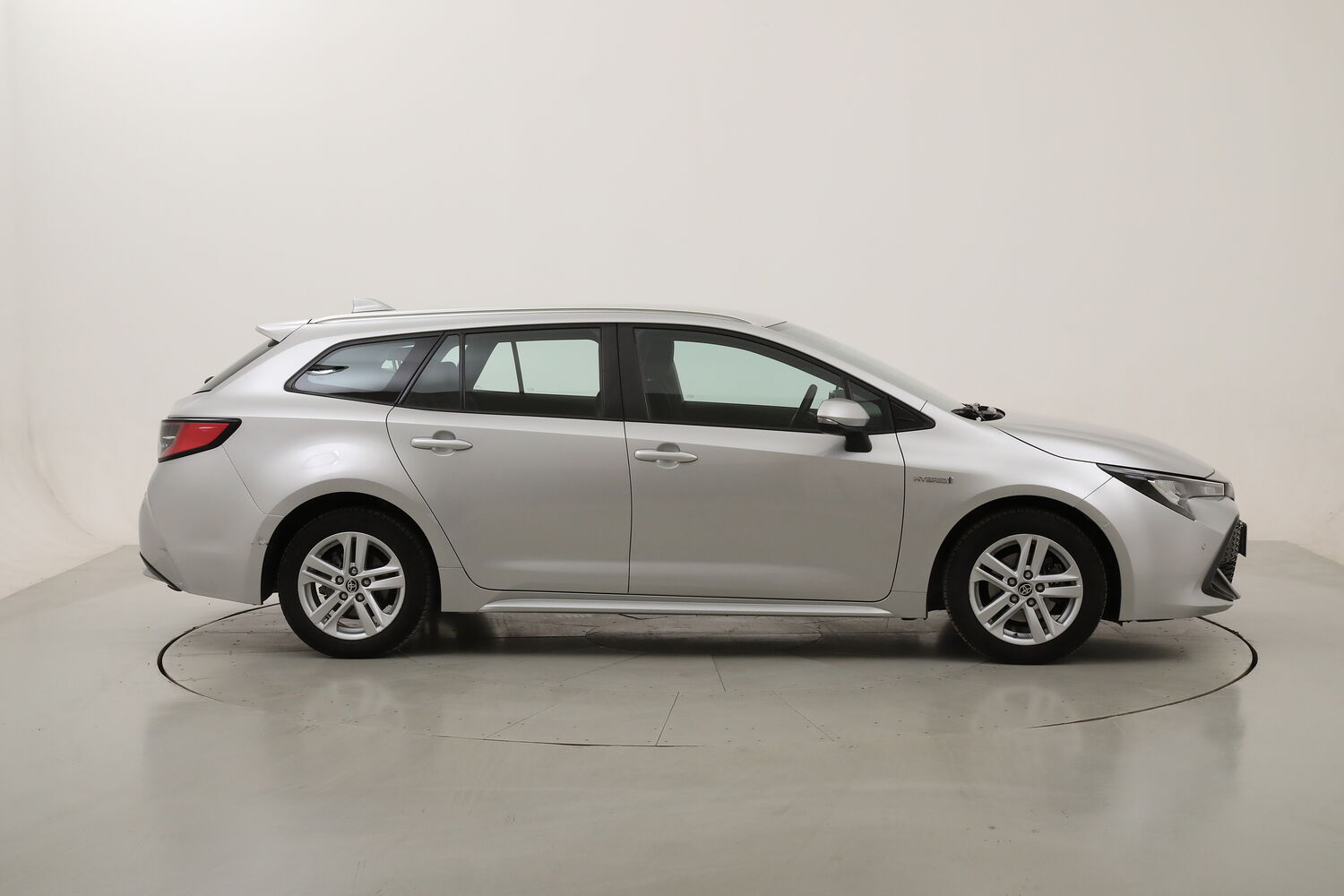 Toyota Corolla TS Hybrid Business Tech usata del 2022 con 86.991 km