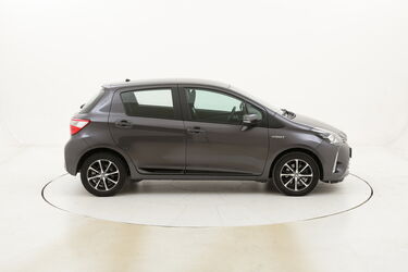 Toyota Yaris Hybrid Active usata del 2018 con 19.417 km