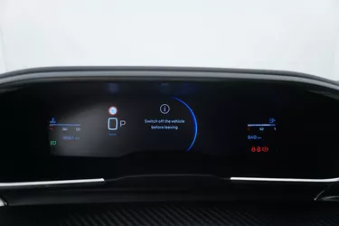 Peugeot 508 SW GT EAT8 1.5 Diesel 131CV Automatico Interni