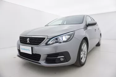 Peugeot 308 SW Business 1.5 Diesel 131CV Manuale Visione frontale