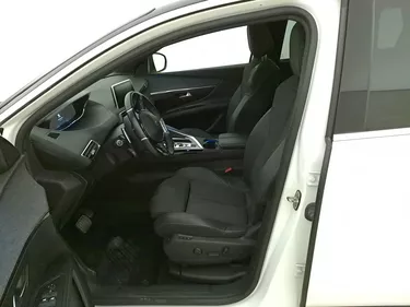 Peugeot 5008 GT Line EAT8 1.5 Diesel 131CV Automatico Sedili