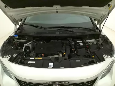 Peugeot 5008 GT Line EAT8 1.5 Diesel 131CV Automatico Vano motore