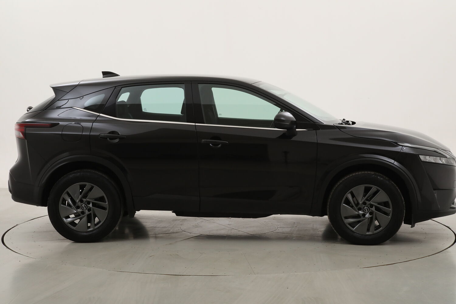 Nissan Qashqai MHEV Business Xtronic usata del 2023 con 64.109 km