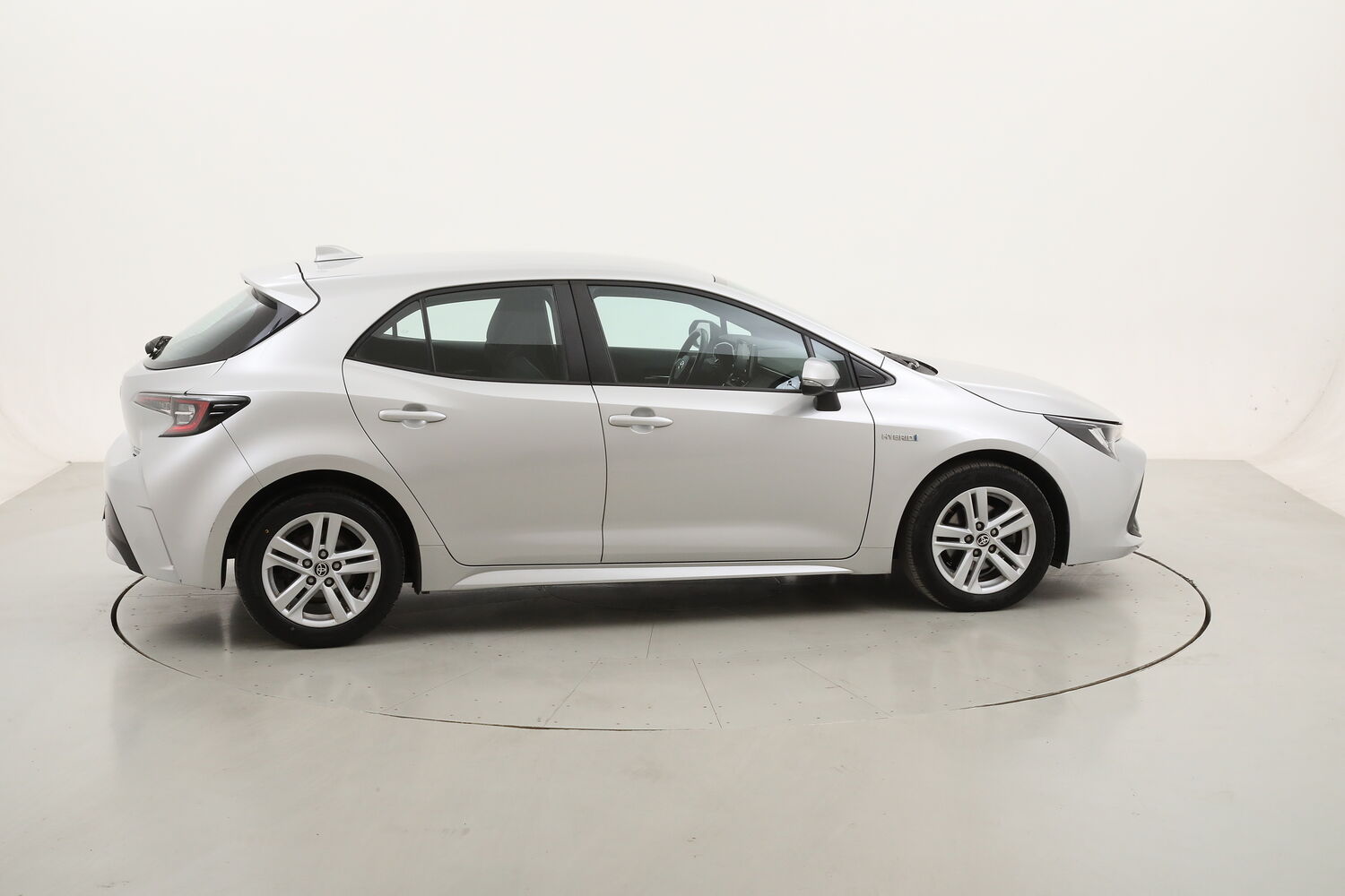 Toyota Corolla Hybrid Business usata del 2022 con 108.124 km