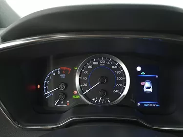 Toyota Corolla Hybrid Business 1.8 Full Hybrid 122CV Automatico Interni