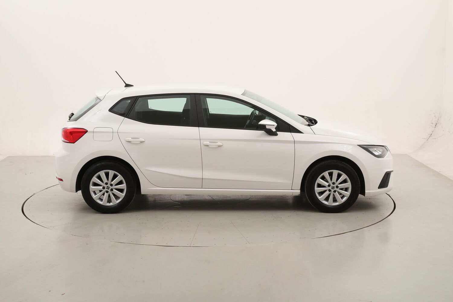 Seat Ibiza Style usata del 2021 con 60.675 km