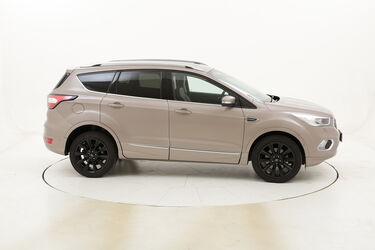 Ford Kuga Vignale 4WD Powershift usata del 2018 con 46.756 km
