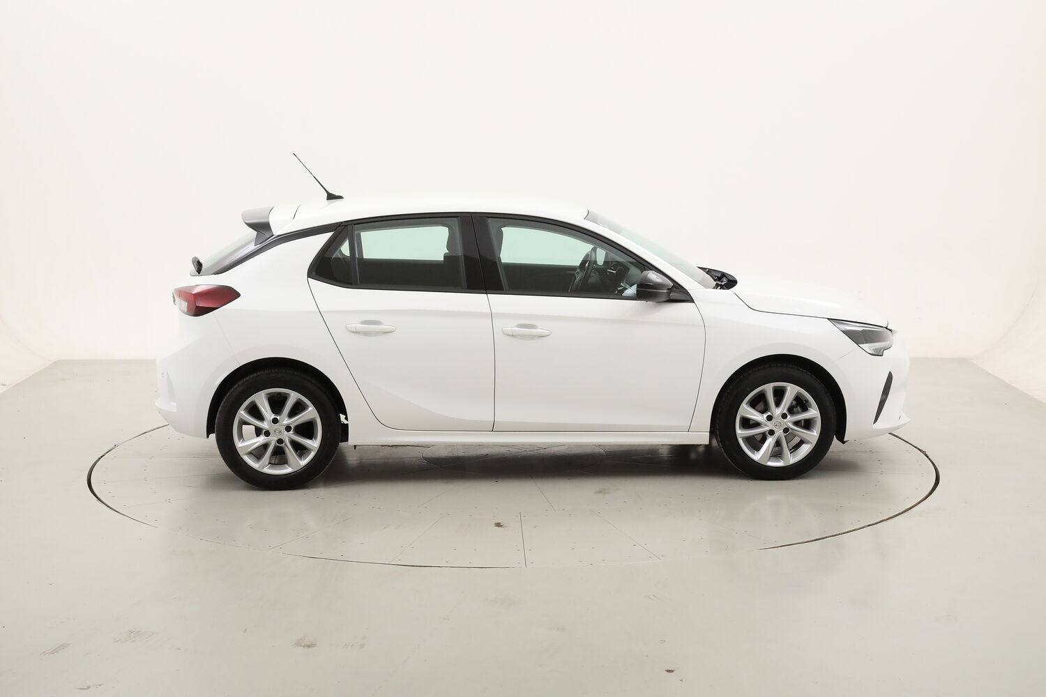 Opel Corsa Edition usata del 2022 con 20.220 km