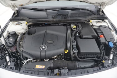 Vano motore di Mercedes CLA