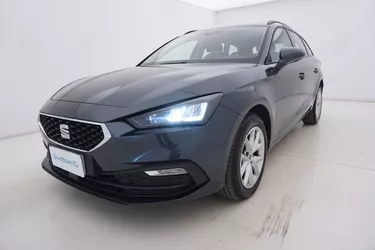 Seat Leon ST Style DSG 2.0 Diesel 150CV Automatico Visione frontale