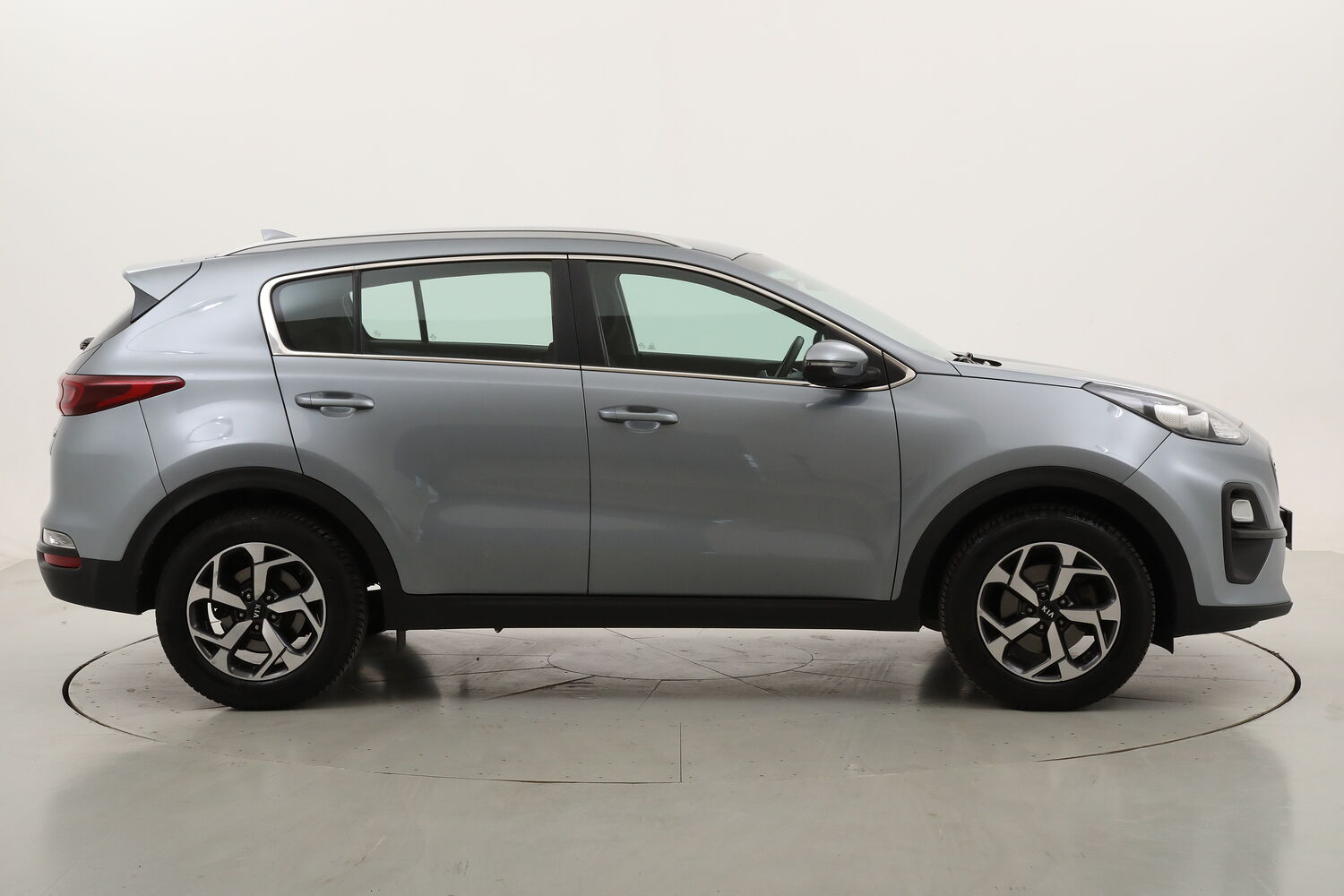 Kia Sportage MHEV Business Class usata del 2021 con 105.593 km