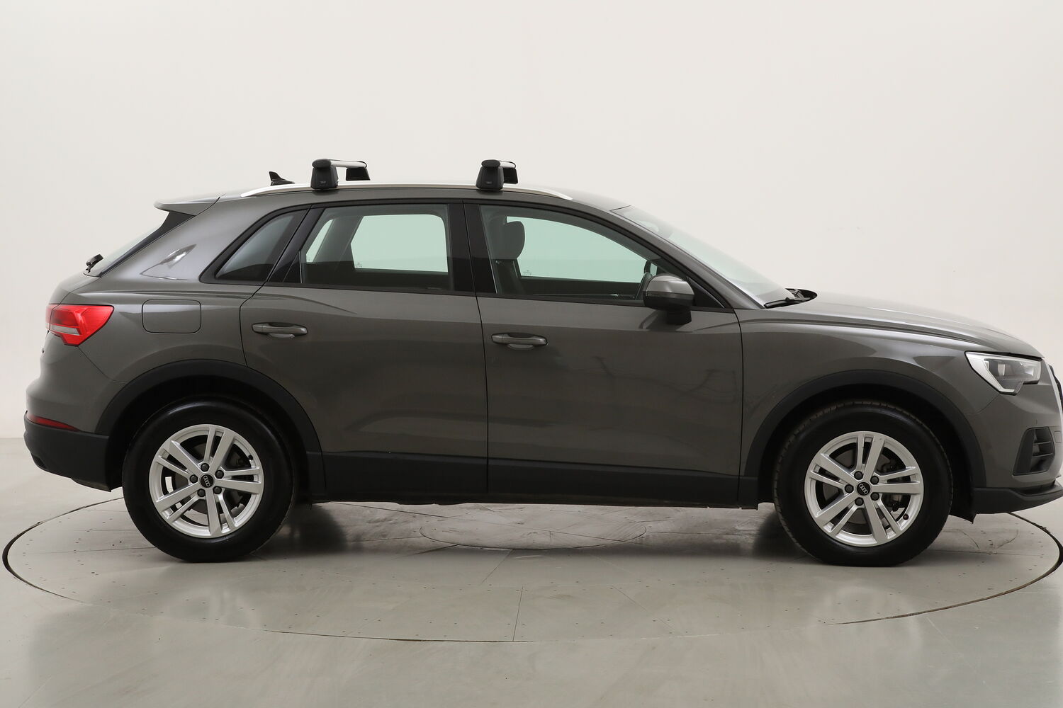 Audi Q3 35 TDI Business S tronic quattro usata del 2021 con 88.417 km