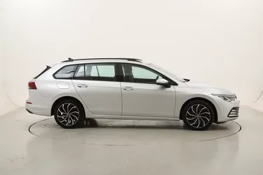 Volkswagen Golf Variant Variant Life DSG 2.0 Diesel 150CV Automatico