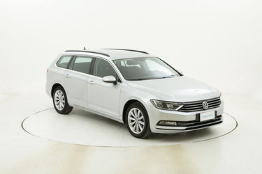 Volkswagen Passat Variant Business DSG usata del 2017 con 113.777 km