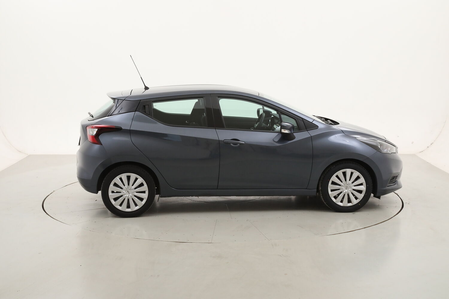 Nissan Micra Acenta usata del 2022 con 70.321 km