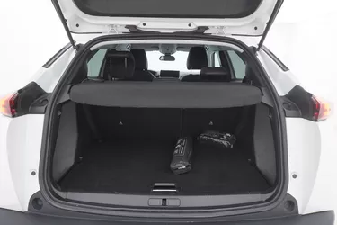 Peugeot 2008 Allure Pack EAT8 1.5 Diesel 131CV Automatico Bagagliaio