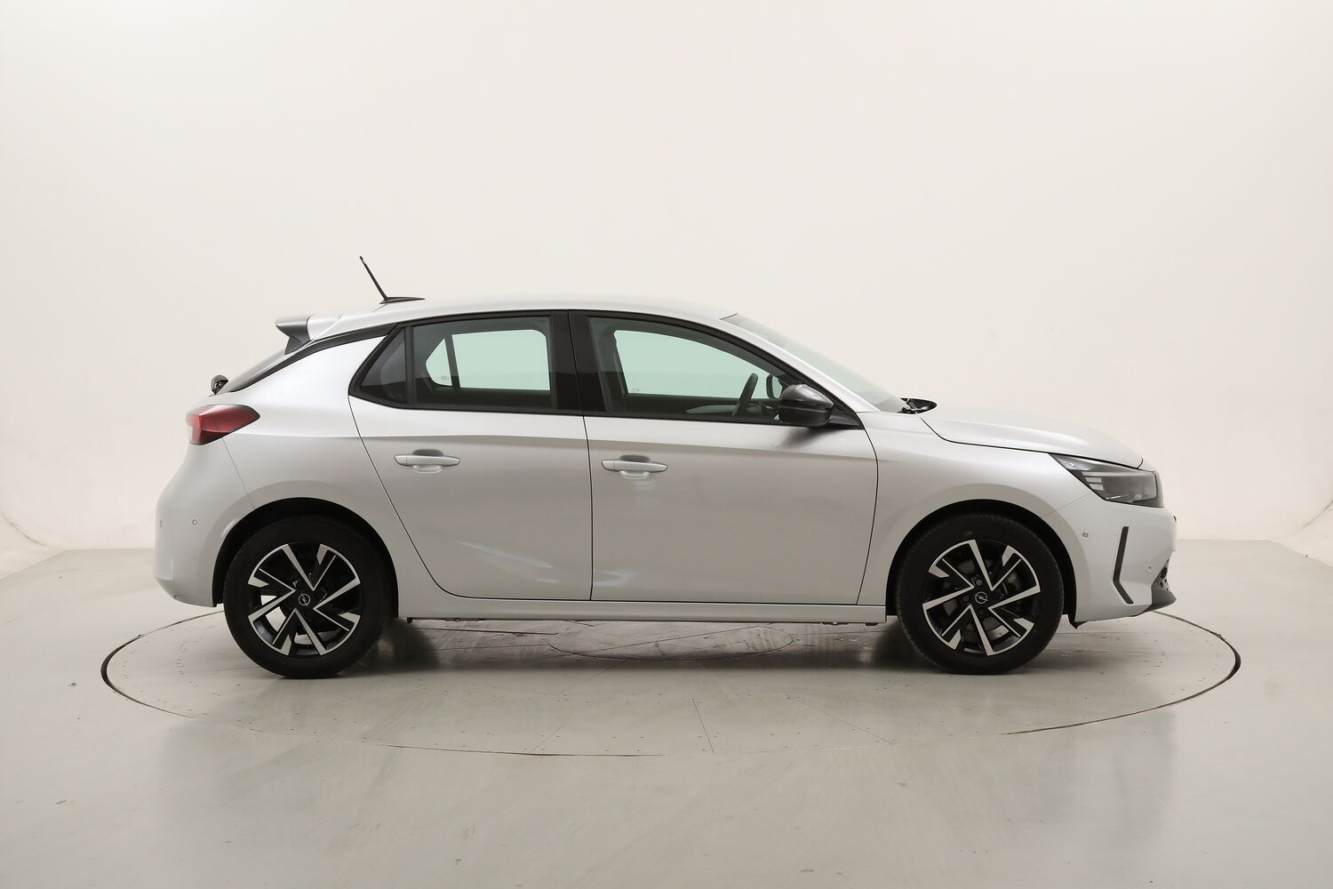 Opel Corsa GS usata del 2025 con 9.909 km