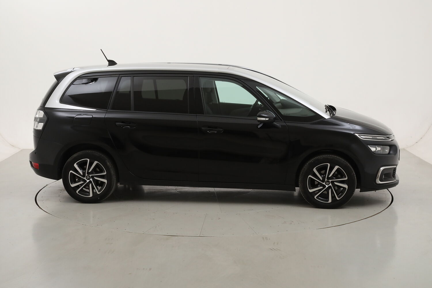 Citroen Grand C4 SpaceTourer Shine Pack EAT8 - 7 POSTI usata del 2022 con 60.776 km