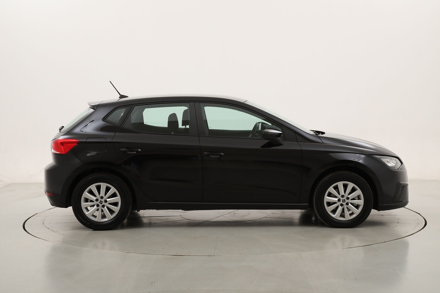 Seat Ibiza Style DSG usata del 2025 con 20.718 km