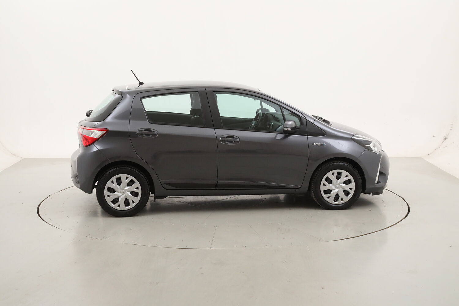 Toyota Yaris Hybrid Active usata del 2018 con 39.391 km