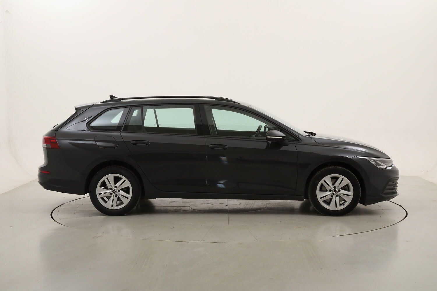 Volkswagen Golf Variant Variant Life usata del 2023 con 100.345 km
