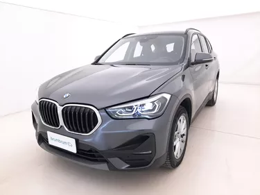 BMW X1 X1 sDrive16d Business Advantage 1.5 Diesel 116CV Automatico Visione frontale