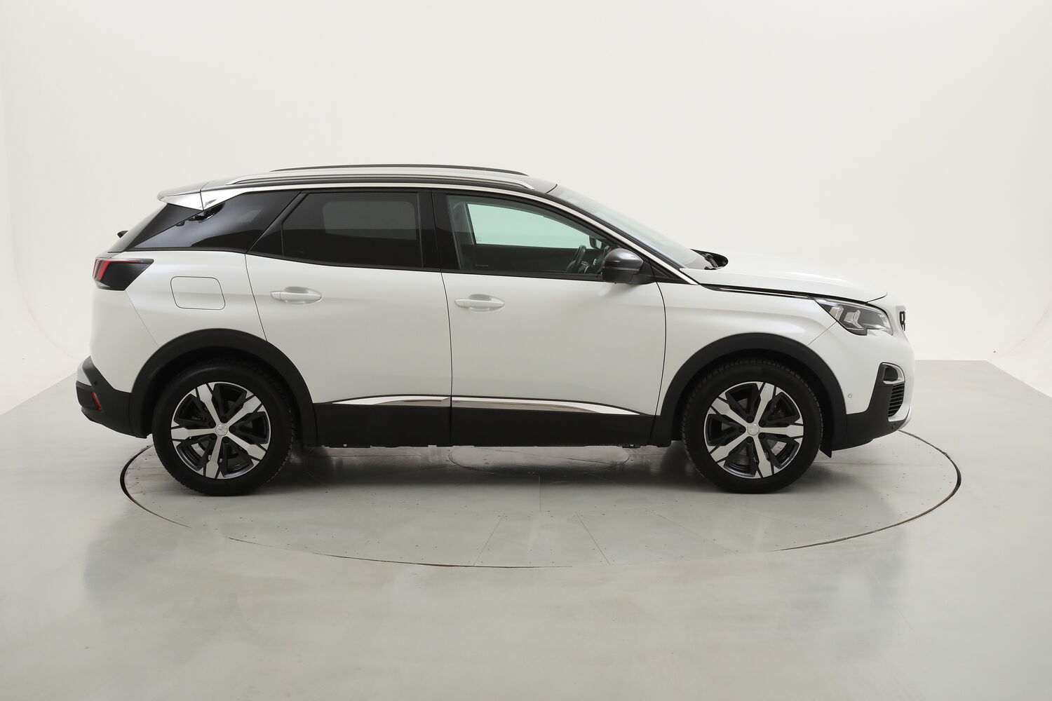 Peugeot 3008 Allure EAT8 usata del 2020 con 90.489 km