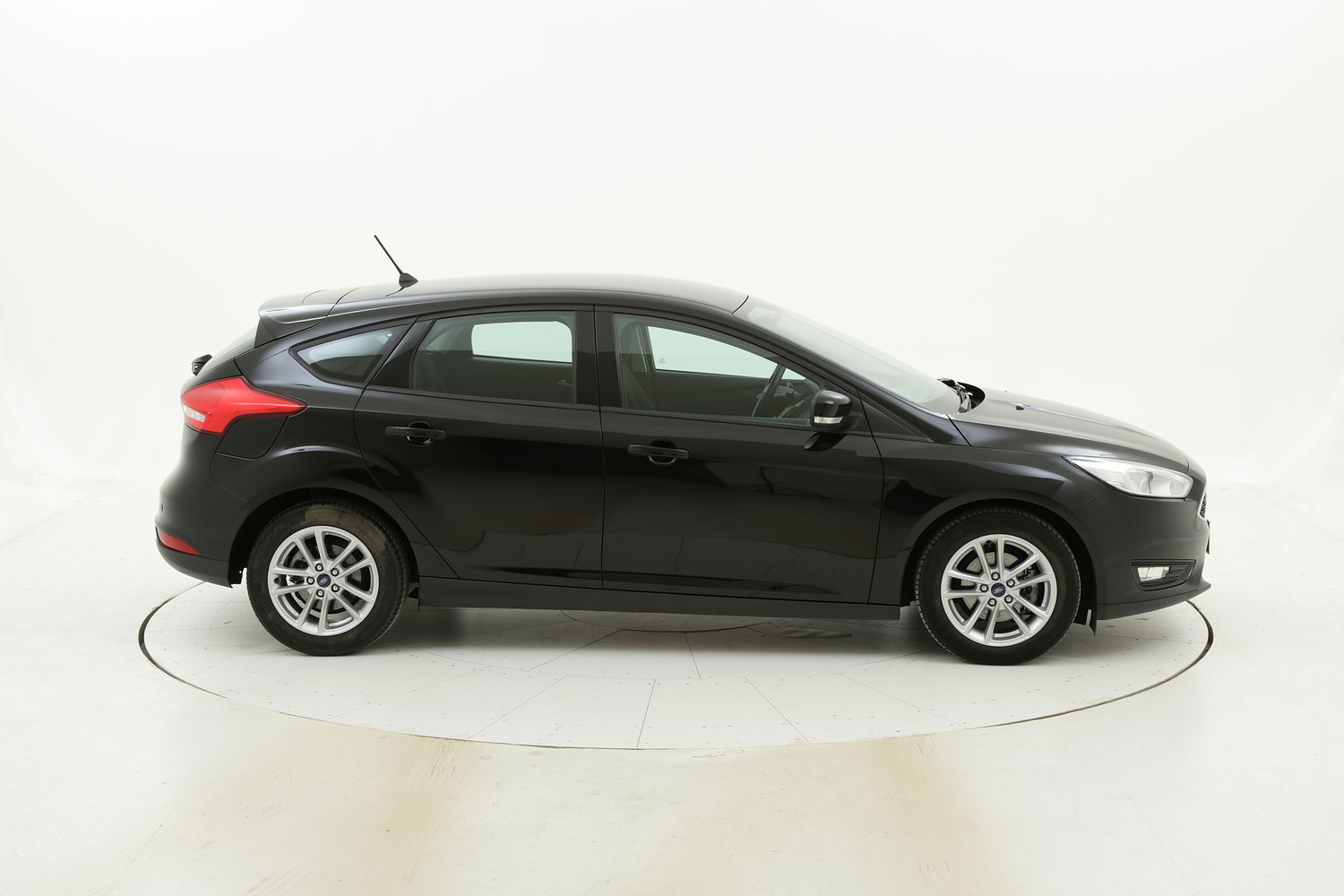 Ford Focus usata del 2018 con 32.827 km