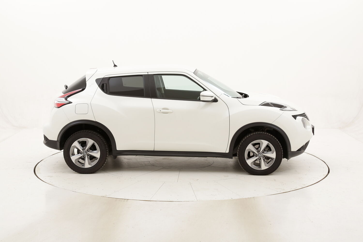 Nissan Juke Acenta Aut. usata del 2019 con 20.774 km