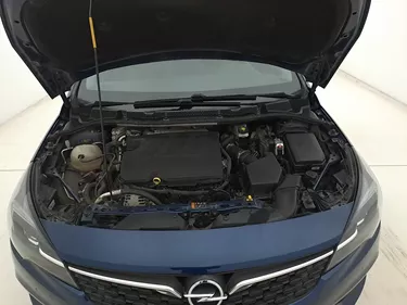 Opel Astra ST Business Elegance AT9 1.5 Diesel 122CV Automatico Vano motore
