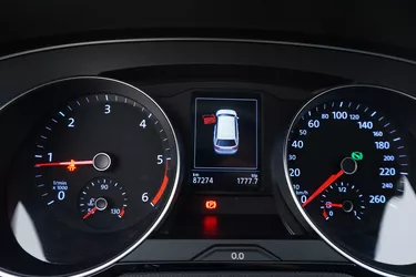 Volkswagen Passat Business DSG 2.0 Diesel 150CV Automatico Interni