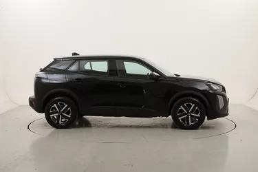 Peugeot 2008 Active + RetroCamera & Navigatore 1.2 Benzina 100CV Manuale Peugeot 2008 Active + RetroCamera & Navigatore 1.2 Benzina 100CV Manuale