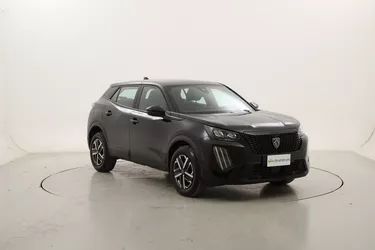 Peugeot 2008 Active + RetroCamera & Navigatore 1.2 Benzina 100CV Manuale Peugeot 2008 Active + RetroCamera & Navigatore 1.2 Benzina 100CV Manuale