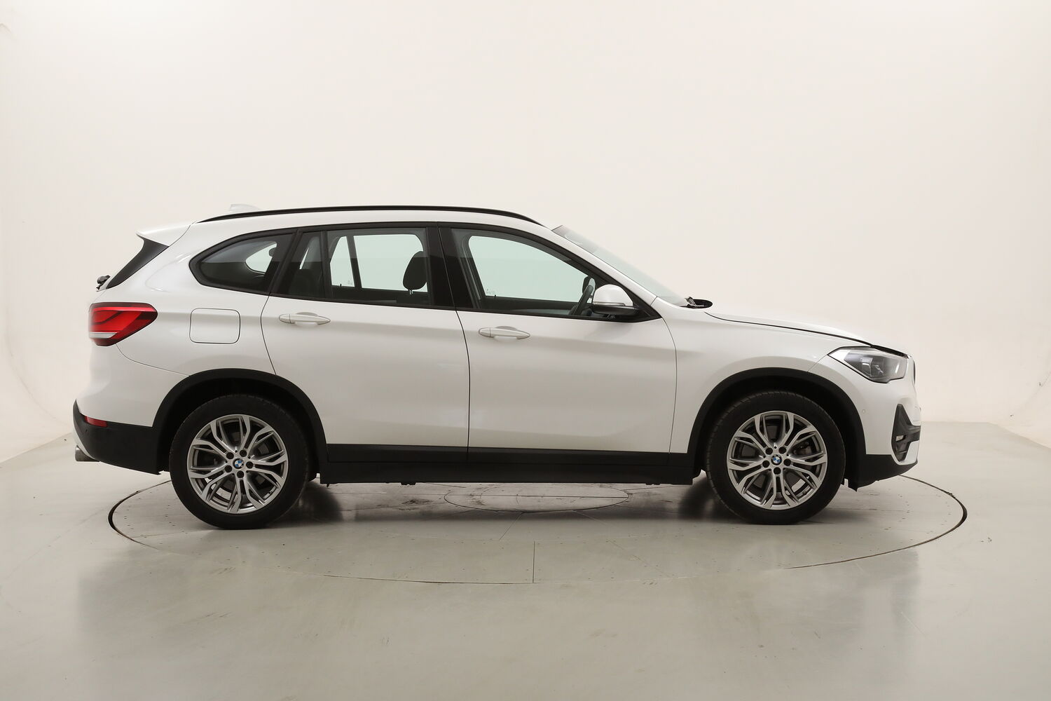 BMW X1 20d Business Advantage xDrive usata del 2020 con 105.156 km