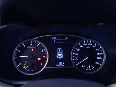 Nissan Micra Acenta 1.0 Benzina 101CV Manuale Interni