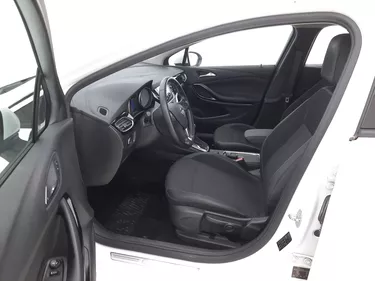 Opel Astra ST Innovation Auto 1.6 Diesel 136CV Automatico Sedili