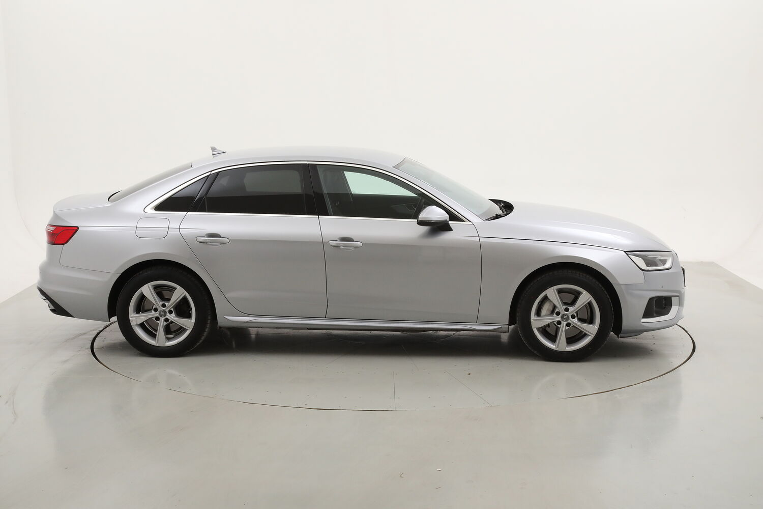 Audi A4 Sedan 40 Business Advance quattro S tronic usata del 2020 con 108.233 km