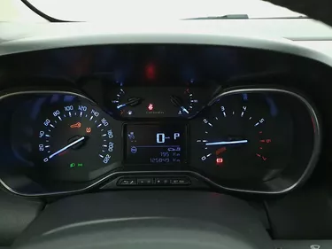 Citroen C3 Aircross Shine EAT6 1.5 Diesel 120CV Automatico Interni