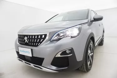 Peugeot 3008 Allure 1.5 Diesel 131CV Manuale Visione frontale