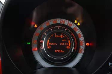 Fiat 500 Hybrid Cult 1.0 Mild Hybrid 70CV Manuale Interni